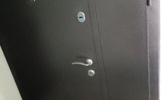 металлическая полуторная дверь