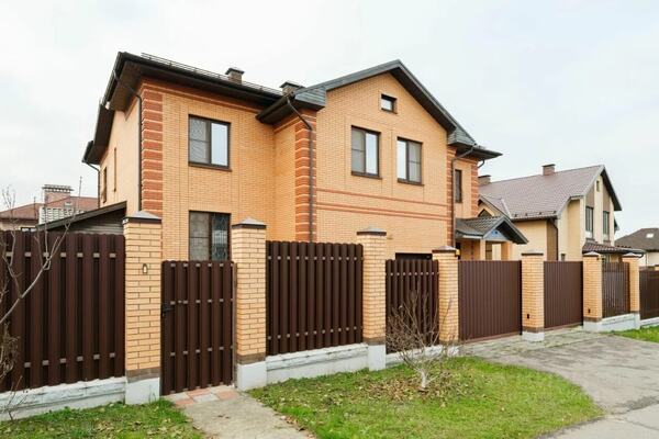 стальные двери для загородного дома в Химках